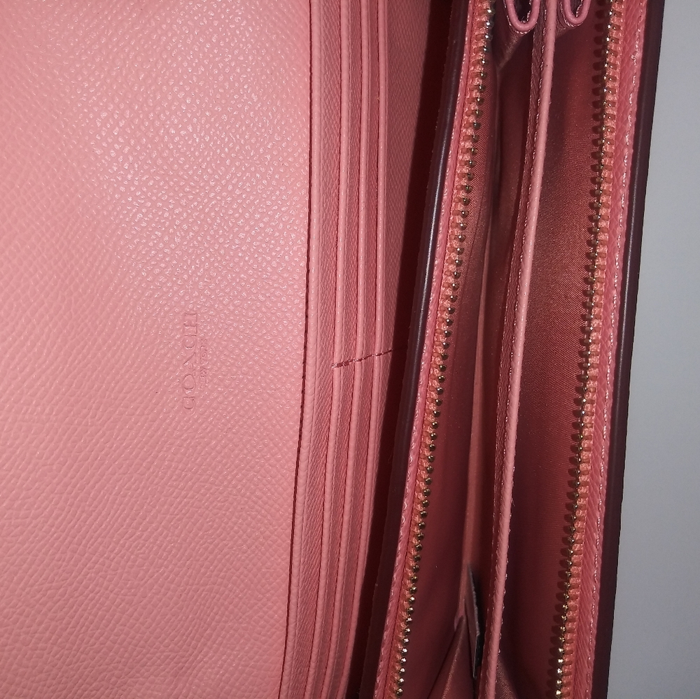 Coach Pink Crossbody / Wallet NWT - Picture 7 of 11
